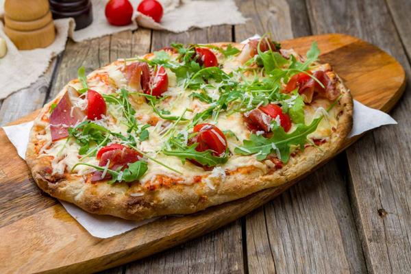 Pizza cu Brânză de Capră
